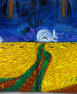 Borsa dipinta a mano – Campo di grano con volo di corvi