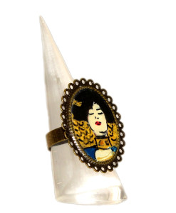 Hand-painted ring - Judith by Klimt