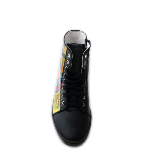 Sneakers dipinte a mano – Love is All