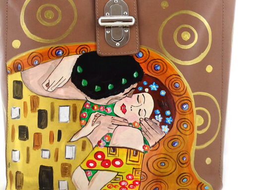 Borsa dipinta a mano – Il bacio di Klimt 2