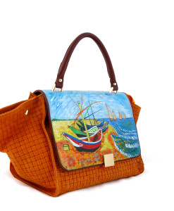 Borsa dipinta a mano – Barche di pescatori sulla spiaggia